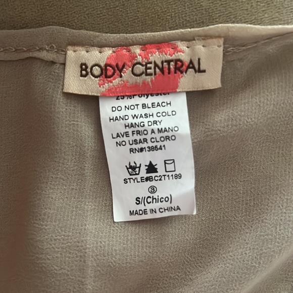 Top - Picture 3 of 3